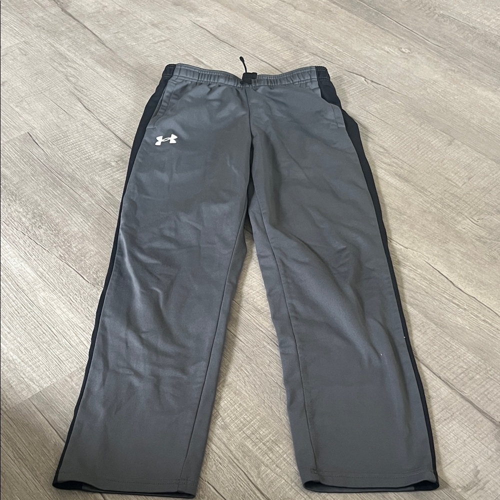 ✨UnderArmour Pants✨